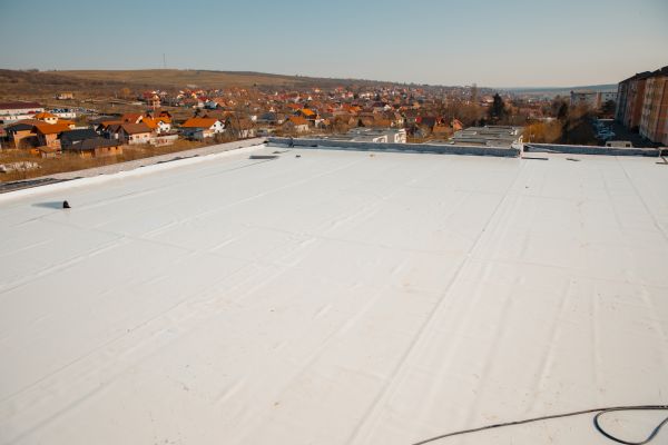 Rubber Roof Cleaning Service