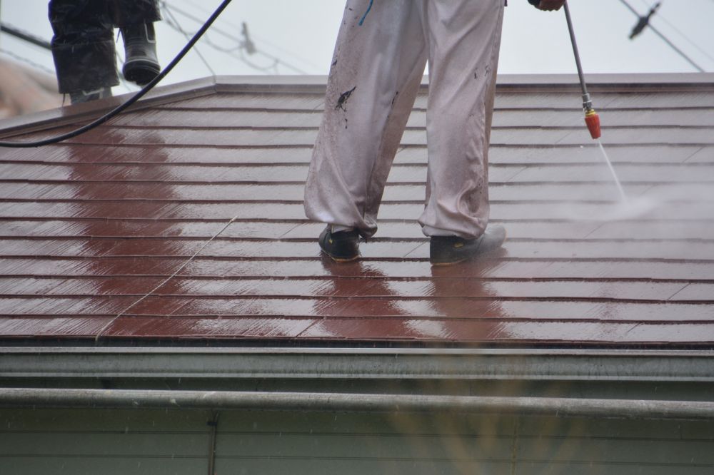 Commercial Roof Power Washing